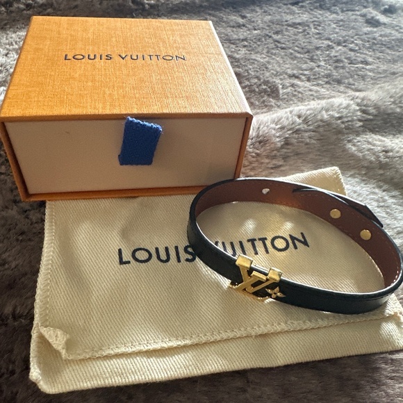 LV adjustable bracelet - Picture 1 of 1